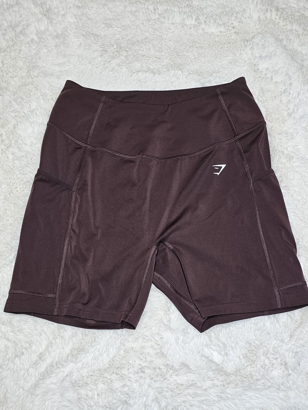 Gymshark High-Rise Bike Shorts in Brown -XL